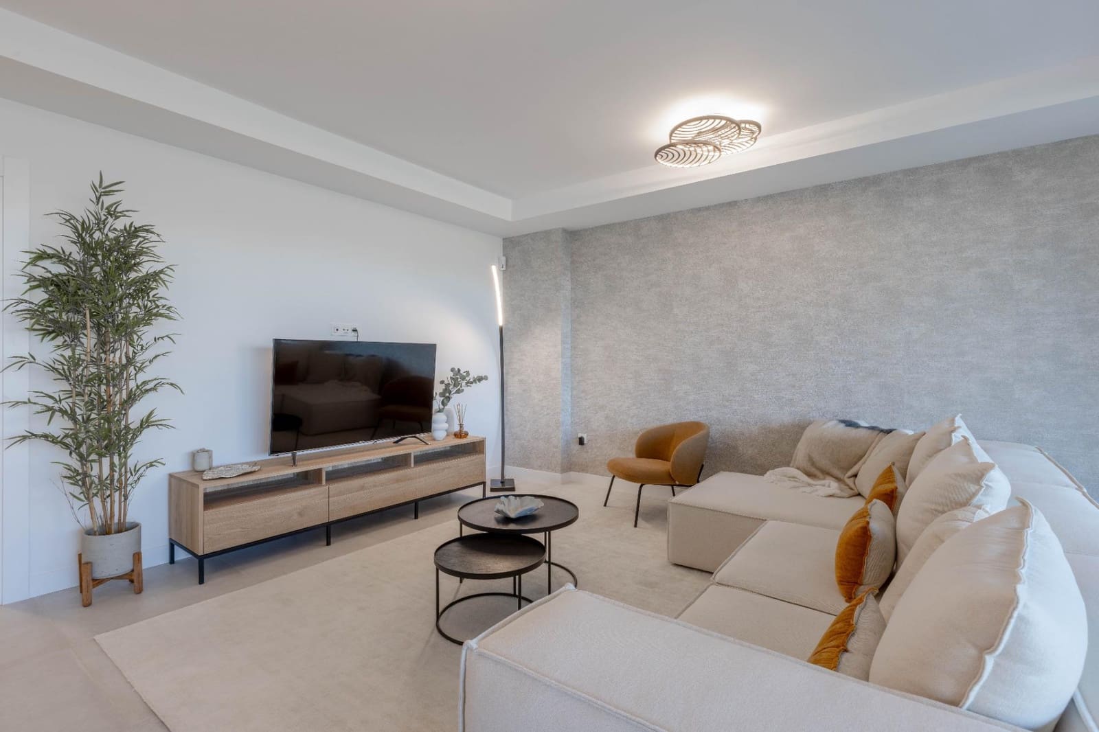 3 sypialnia Dom szeregowy na sprzedaż w Mijas z basenem garażem - 802 000 € (Ref: 8438778)