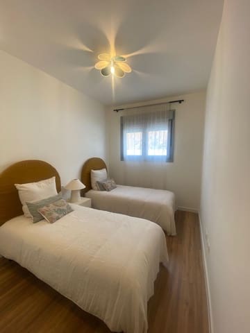 3 makuuhuone Huoneisto myytävänä paikassa Estepona mukana uima-altaan 
autotalli - 385 000 € (Ref: 8538338)