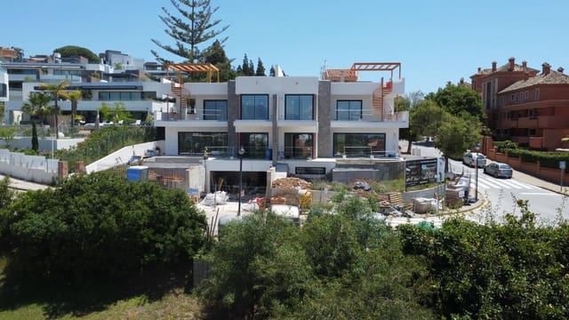 3 soveværelse Semi-Rækkehus til salg i Cabopino - Artola, Marbella med swimmingpool garage - € 1.630.000 (Ref: 8559746)