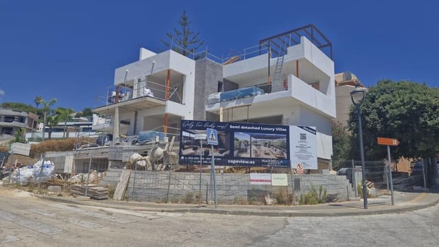 3 soveværelse Semi-Rækkehus til salg i Cabopino - Artola, Marbella med swimmingpool garage - € 1.630.000 (Ref: 8559746)