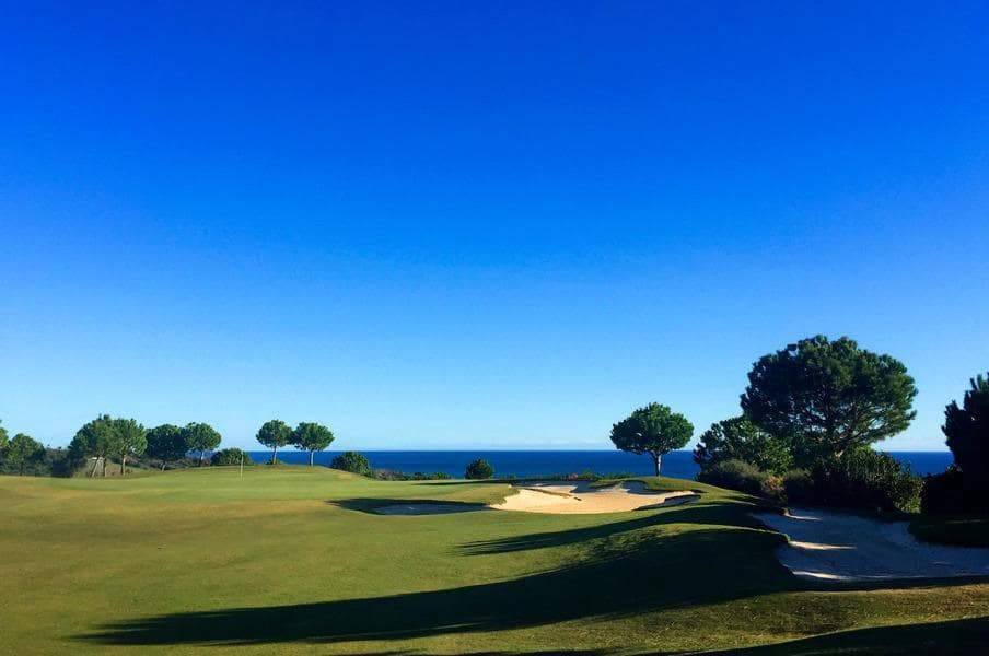 2 bedroom Apartment for sale in Estepona with pool garage - € 274,000 (Ref: 8641872)