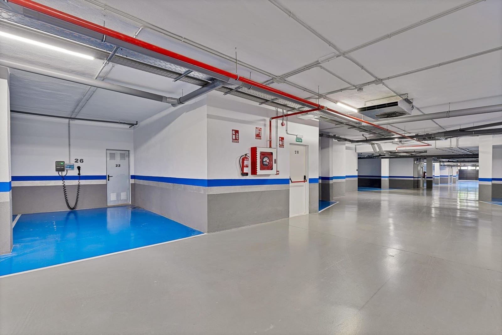 3 chambre Appartement à vendre à Estepona avec piscine garage - 860 000 € (Ref: 8662737)