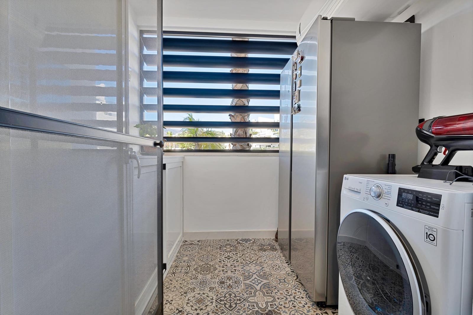 3 chambre Appartement à vendre à Estepona avec piscine garage - 860 000 € (Ref: 8662737)