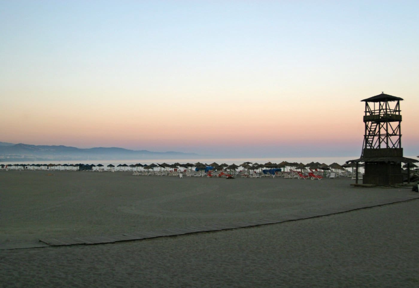 3 sypialnia Penthouse na sprzedaż w Nueva Andalucia z basenem garażem - 950 000 € (Ref: 8689127)