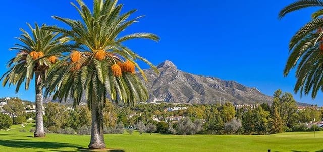 2 bedroom Apartment for sale in Nueva Andalucia, Marbella with pool garage - € 719,100 (Ref: 8809880)