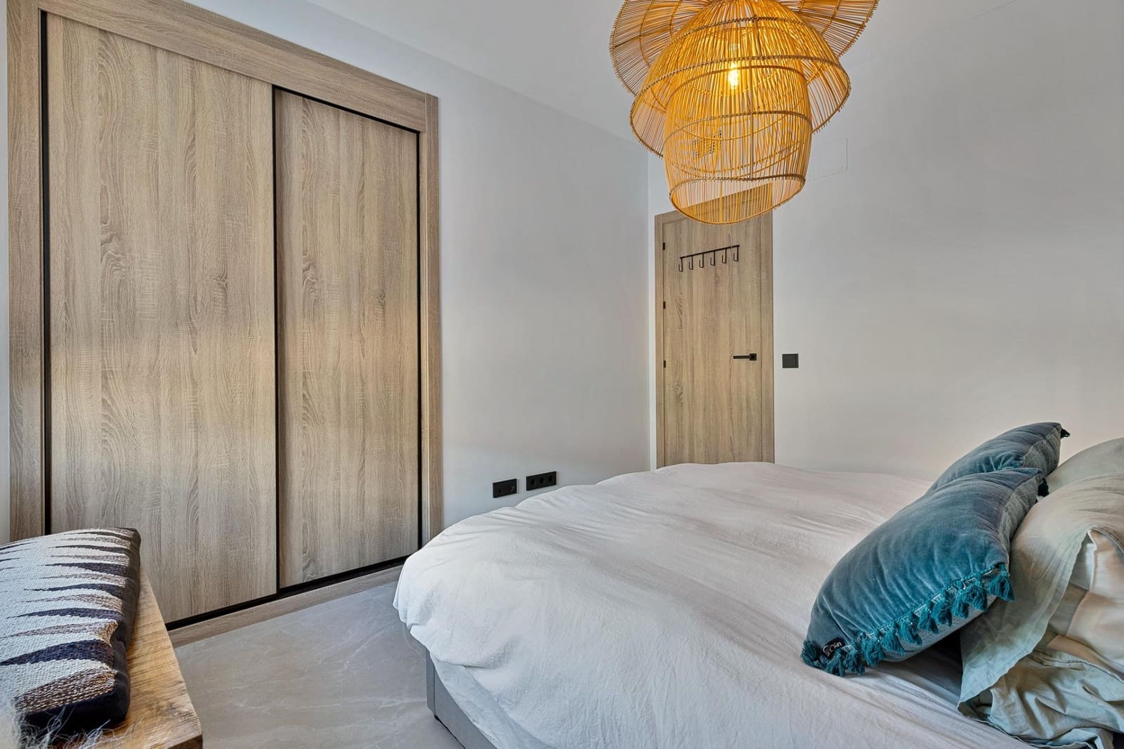 3 soverom Penthouse til salgs i Istan med svømmebasseng garasje - € 1 150 000 (Ref: 8847535)