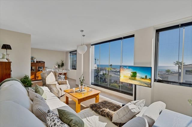 3 makuuhuone Huoneisto myytävänä paikassa Altos de Estepona, Estepona mukana uima-altaan 
autotalli - 860 000 € (Ref: 8905636)