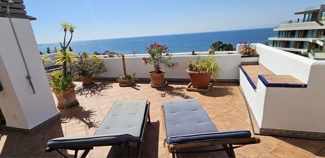 3 bedroom Apartment for sale in Guadalobón, Estepona with pool garage - € 865,000 (Ref: 9036681)