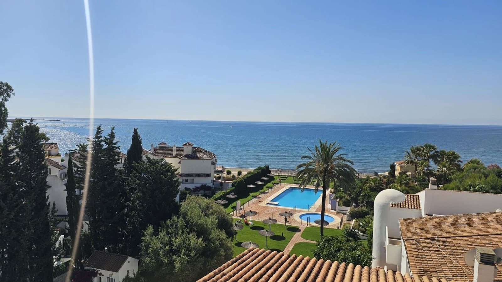 3 bedroom Apartment for sale in Estepona with pool garage - € 865,000 (Ref: 9036681)