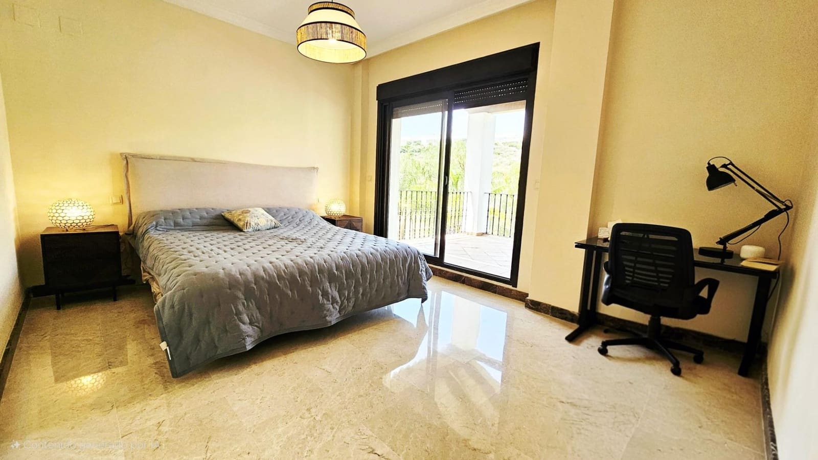 3 bedroom Villa for sale in Estepona with garage - € 950,000 (Ref: 9104726)