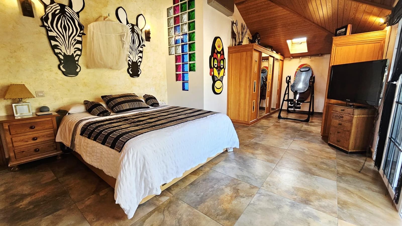 4 chambre Villa/Maison à vendre à Guadalmina avec piscine garage - 1 240 000 € (Ref: 9108790)