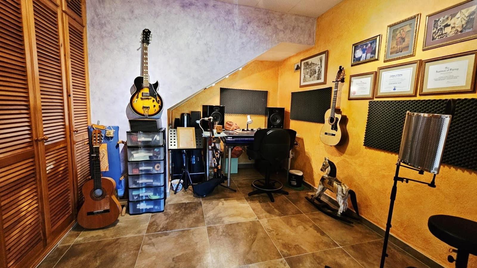 4 chambre Villa/Maison à vendre à Guadalmina avec piscine garage - 1 240 000 € (Ref: 9108790)