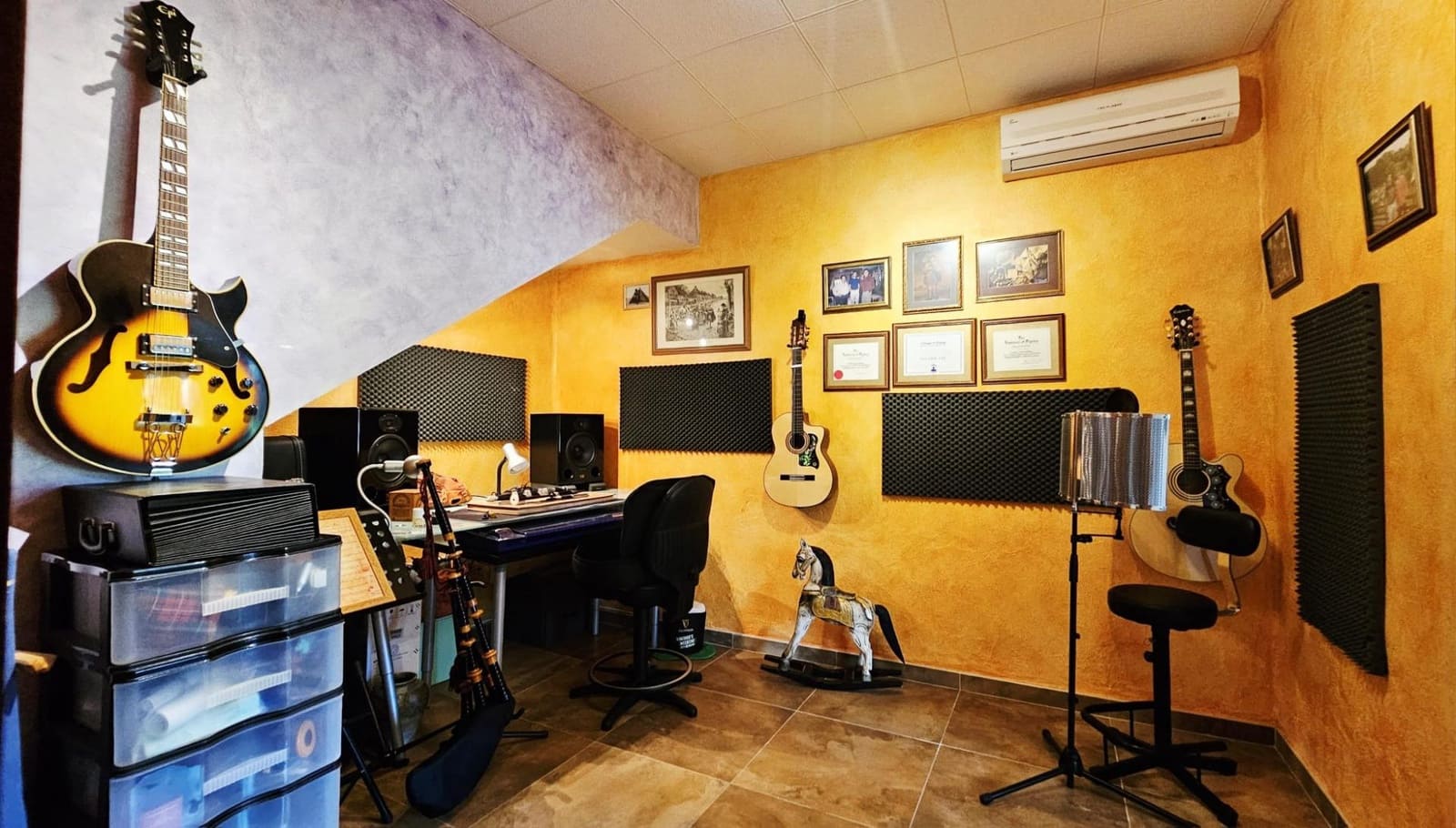 4 chambre Villa/Maison à vendre à Guadalmina avec piscine garage - 1 240 000 € (Ref: 9108790)