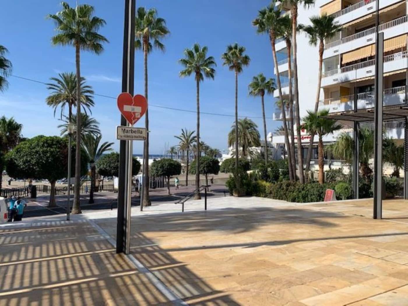 4 slaapkamer Flat te huur in Marbella met zwembad garage - € 2.200 (Ref: 9126832)