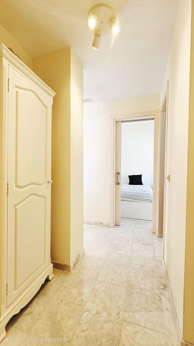 2 chambre Penthouse à vendre à Estepona avec piscine garage - 345 000 € (Ref: 9129808)