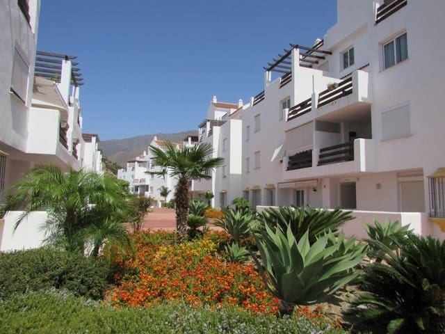 2 chambre Penthouse à vendre à Estepona avec piscine garage - 345 000 € (Ref: 9129808)