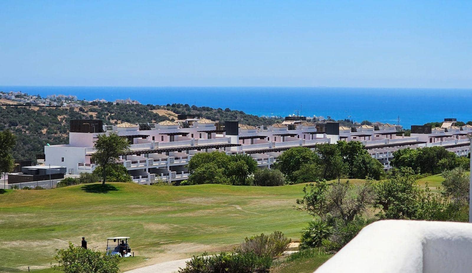 2 chambre Penthouse à vendre à Estepona avec piscine garage - 345 000 € (Ref: 9129808)