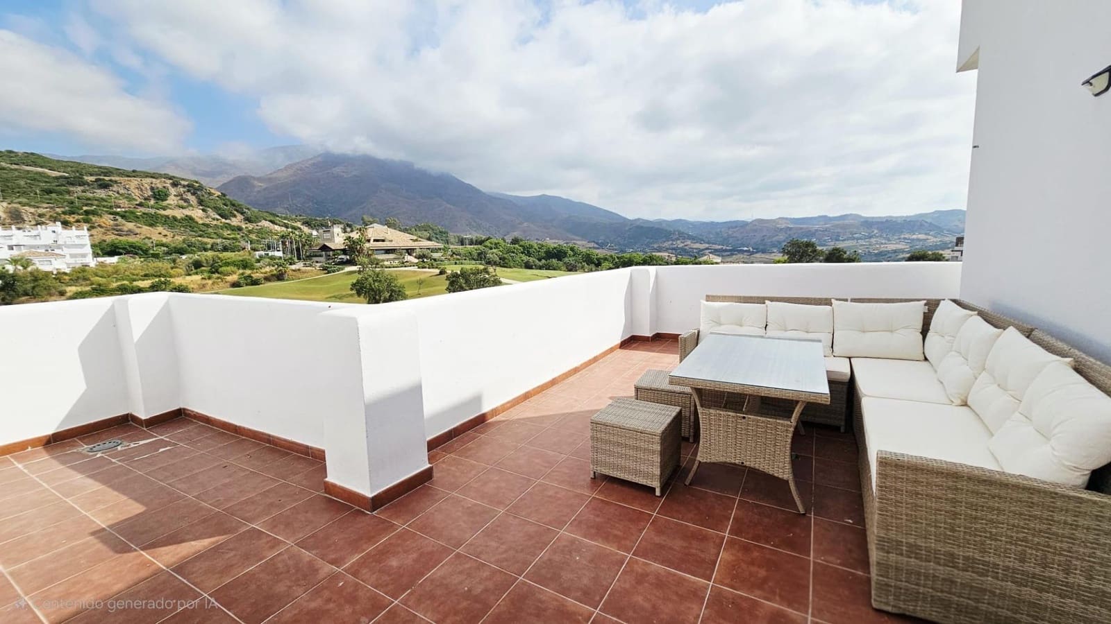 2 chambre Penthouse à vendre à Estepona avec piscine garage - 345 000 € (Ref: 9129808)