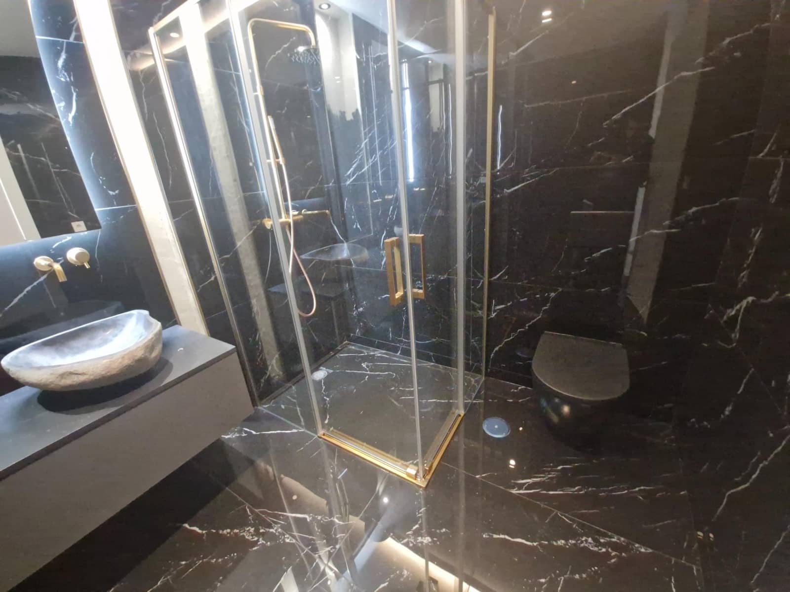 3 soveværelse Rækkehus til salg i San Pedro de Alcantara med swimmingpool garage - € 1.300.000 (Ref: 9132490)