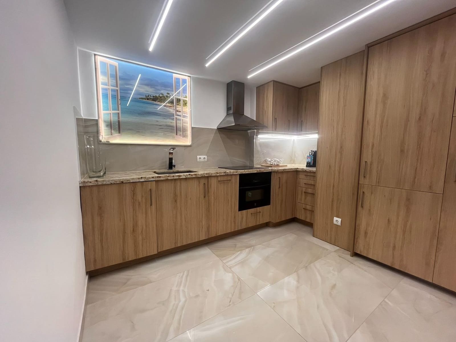 2 sypialnia Apartament do wynajęcia w Marbella z garażem - 2 400 € (Ref: 9202501)