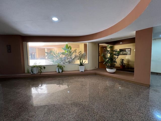 2 bedroom Apartment for rent in Playa Bajadilla - Puertos, Marbella with garage - € 2,400 (Ref: 9202501)