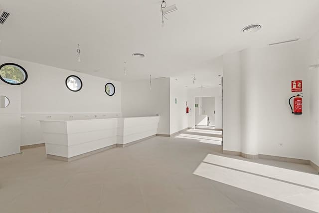 Villa/Maison à vendre à La Mairena, Ojen - 1 300 000 € (Ref: 9215142)