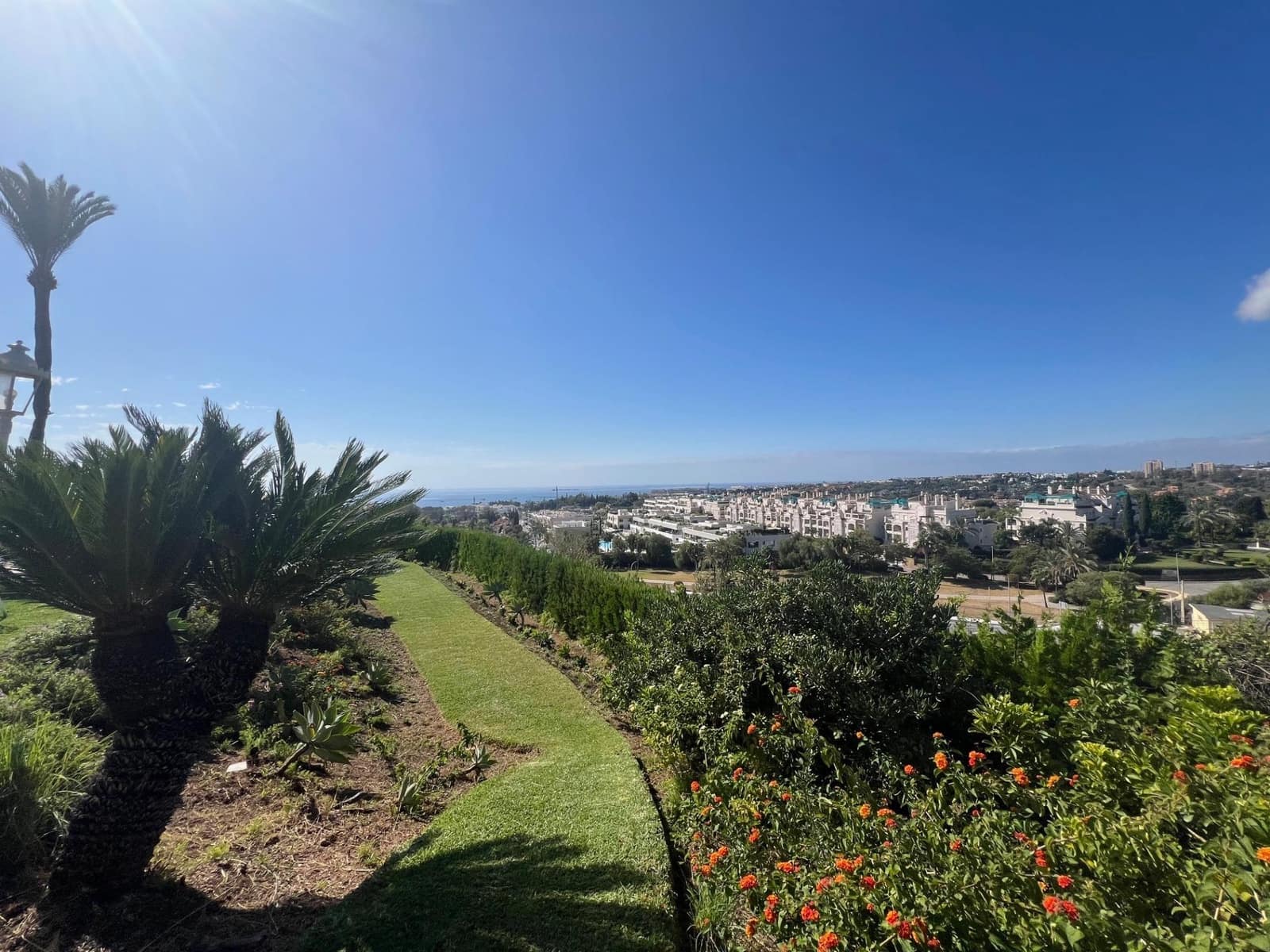 3 soveværelse Lejlighed til leje i Marbella med garage - € 4.450 (Ref: 9226717)