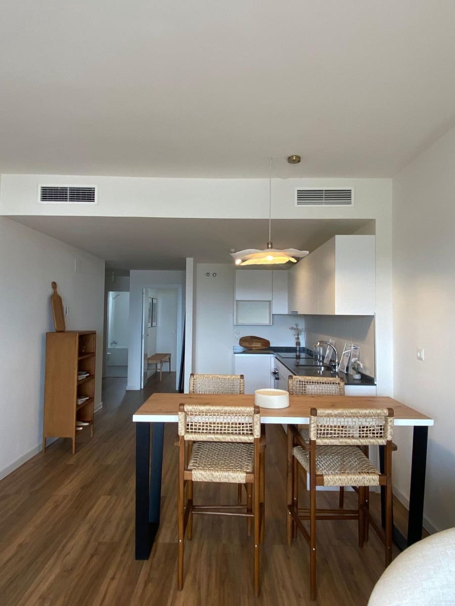 3 bedroom Apartment for sale in Estepona with pool garage - € 385,000 (Ref: 9243029)