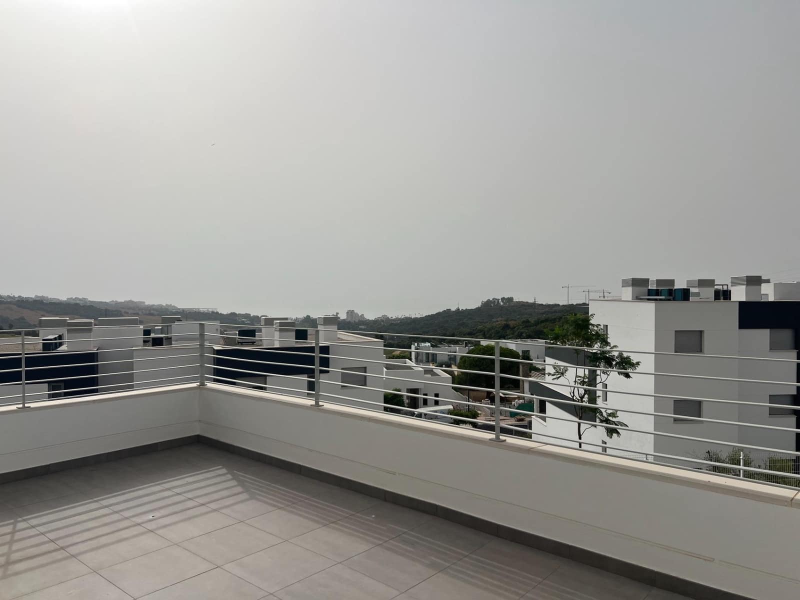 3 bedroom Apartment for sale in Estepona with pool garage - € 385,000 (Ref: 9243029)