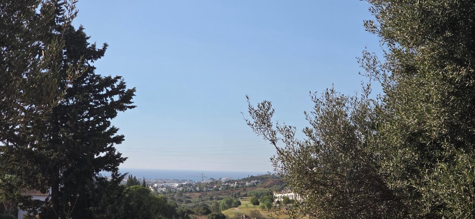 3 makuuhuone Huvila myytävänä paikassa Estepona mukana 
autotalli - 1 180 000 € (Ref: 9317918)