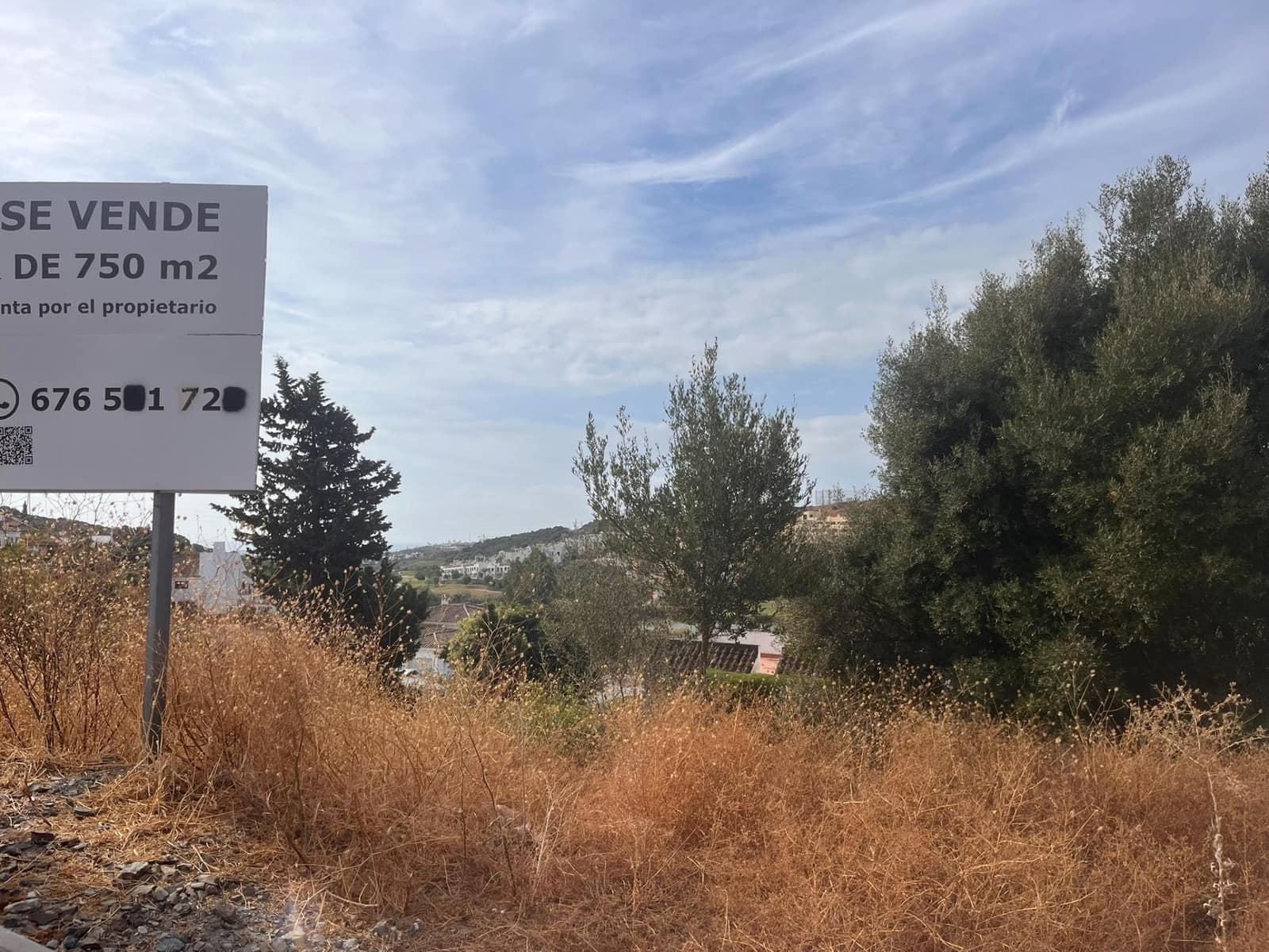 3 makuuhuone Huvila myytävänä paikassa Estepona mukana 
autotalli - 1 180 000 € (Ref: 9317918)