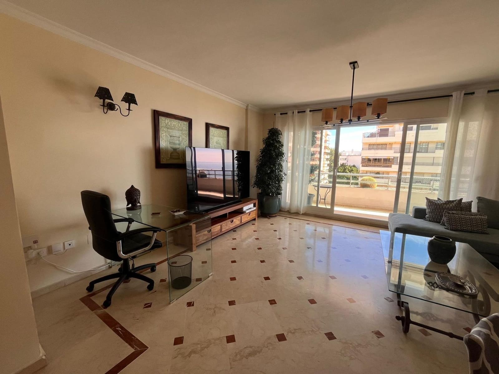 3 camera da letto Appartamento da affittare in Marbella con piscina garage - 3.500 € (Rif: 9355931)