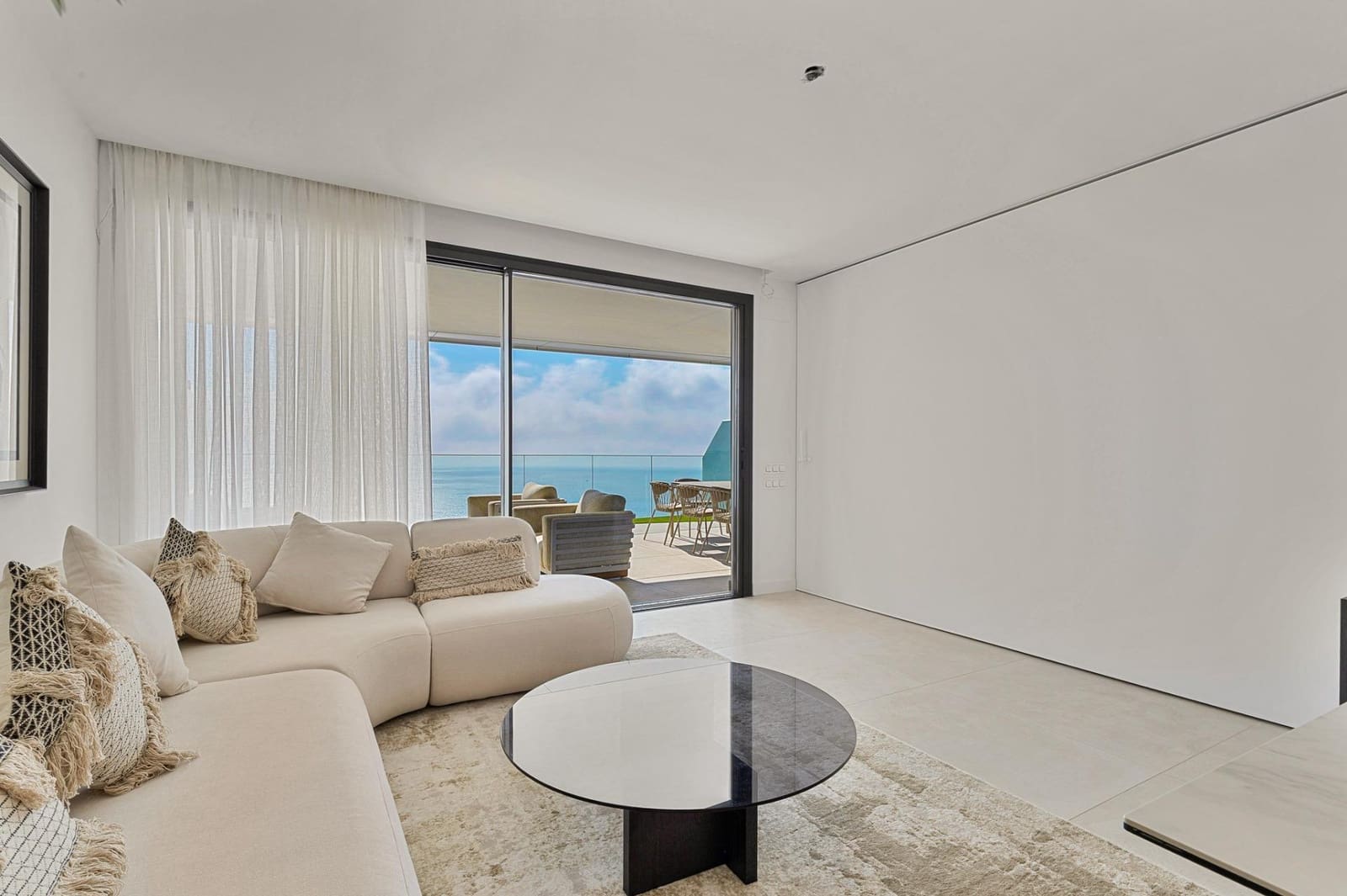 2 quarto Apartamento para venda em Carvajal com garagem - 820 000 € (Ref: 9437204)