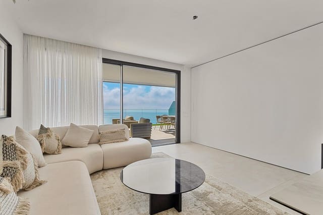 2 soverom Leilighet til salgs i Carvajal, Fuengirola med garasje - € 820 000 (Ref: 9437204)