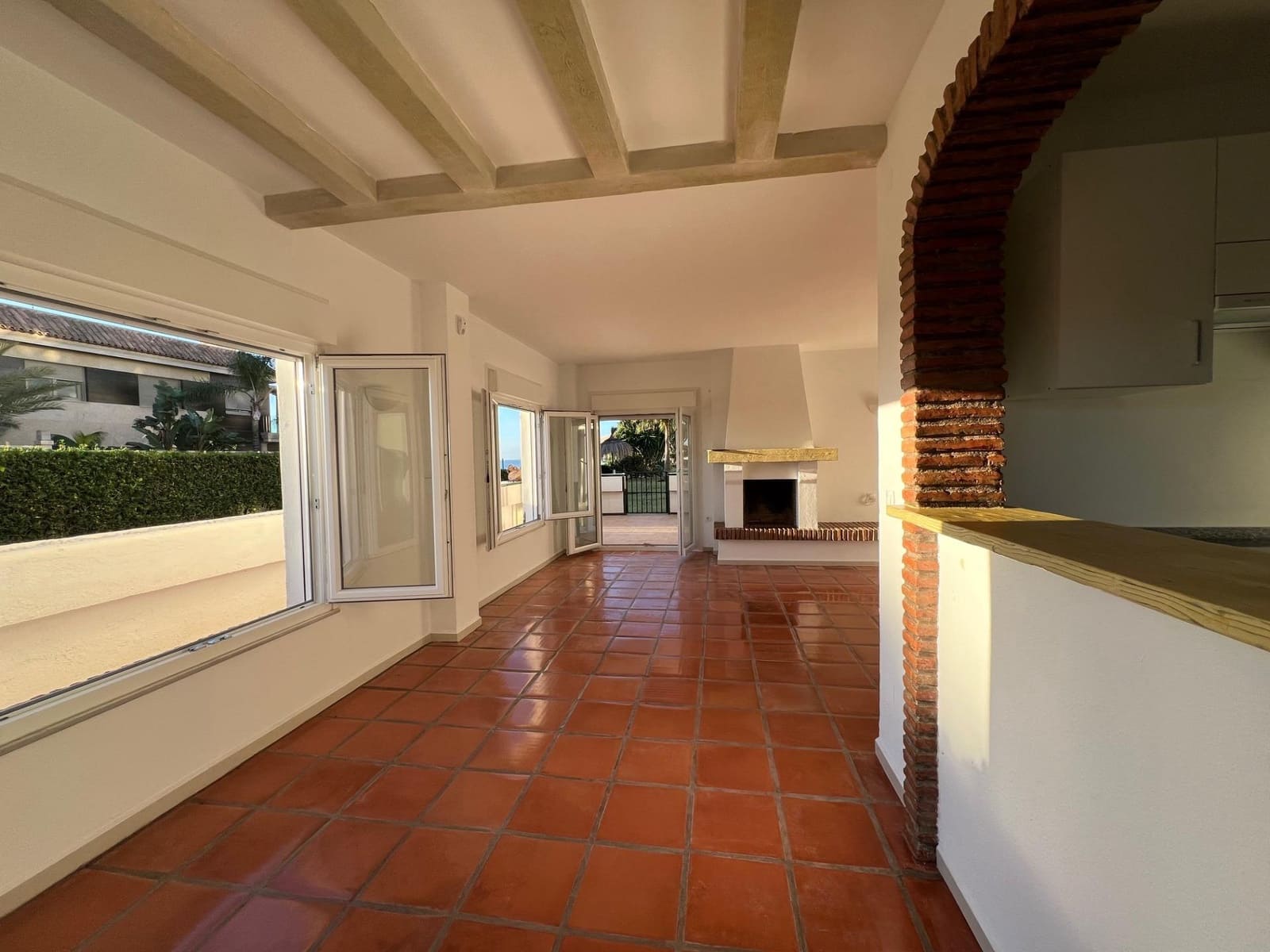 2 sovrum Strandlägenhet att hyra i Mijas Costa - 2 300 € (Ref: 9437228)