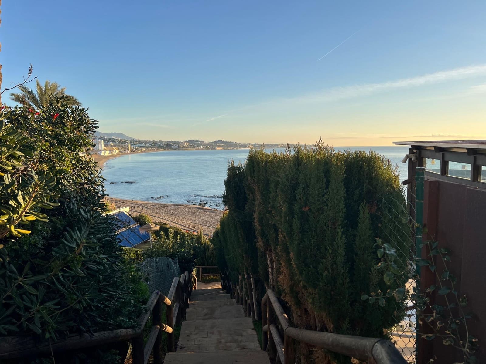 2 sovrum Strandlägenhet att hyra i Mijas Costa - 2 300 € (Ref: 9437228)