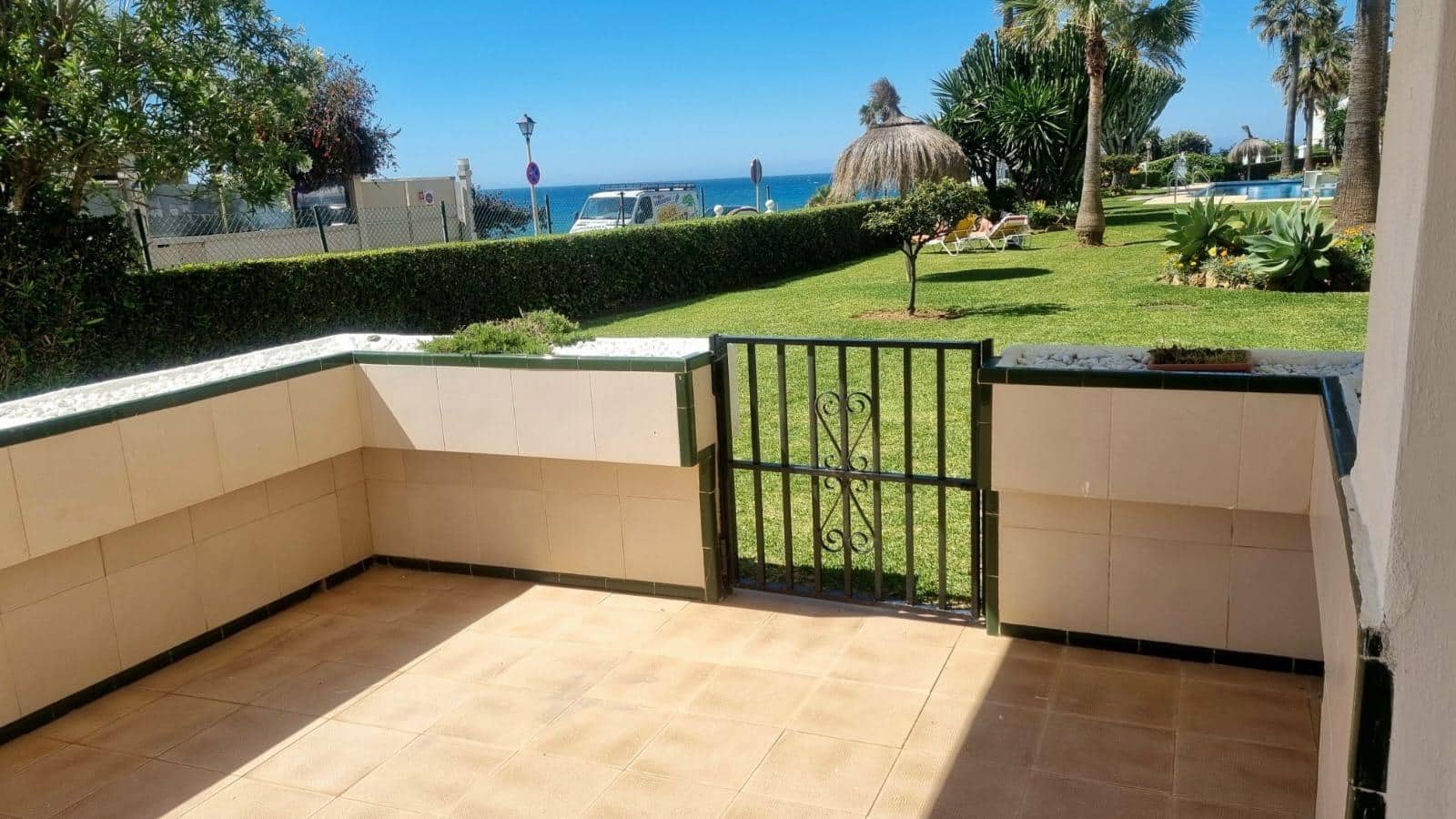 2 makuuhuone Ranta-asunto vuokrattavana paikassa Mijas Costa mukana 
autotalli - 2 300 € (Ref: 9437228)