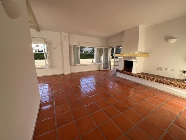 2 soveværelse Strandlejlighed til leje i El Faro de Calaburra - Chaparral, Mijas med garage - € 2.300 (Ref: 9437228)