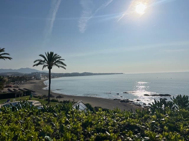 2 soveværelse Strandlejlighed til leje i El Faro de Calaburra - Chaparral, Mijas med garage - € 2.300 (Ref: 9437228)
