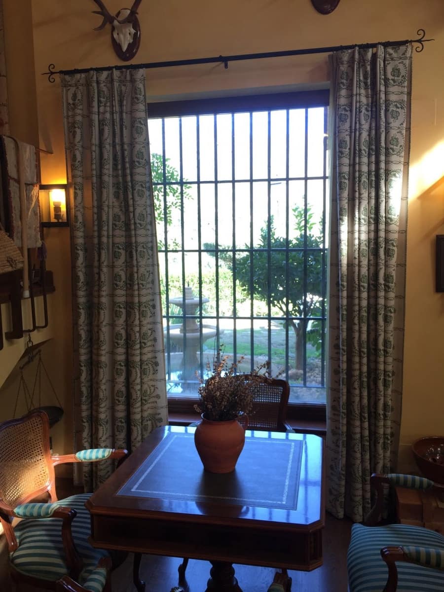 Finca/Casa Rural de 5 habitaciones en Ojen en venta con piscina garaje - 1.500.000 € (Ref: 9449390)