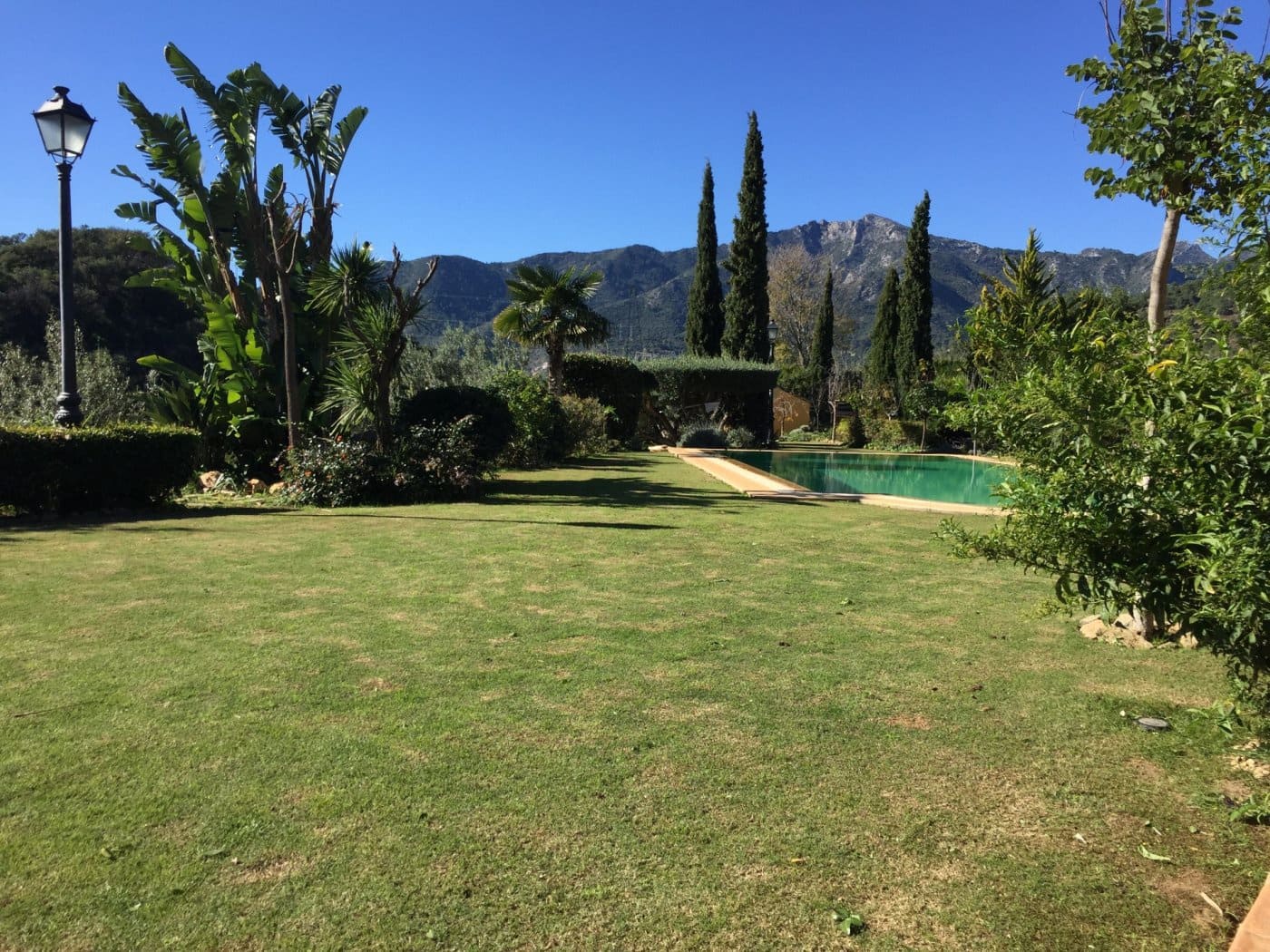 Finca/Casa Rural de 5 habitaciones en Ojen en venta con piscina garaje - 1.500.000 € (Ref: 9449390)