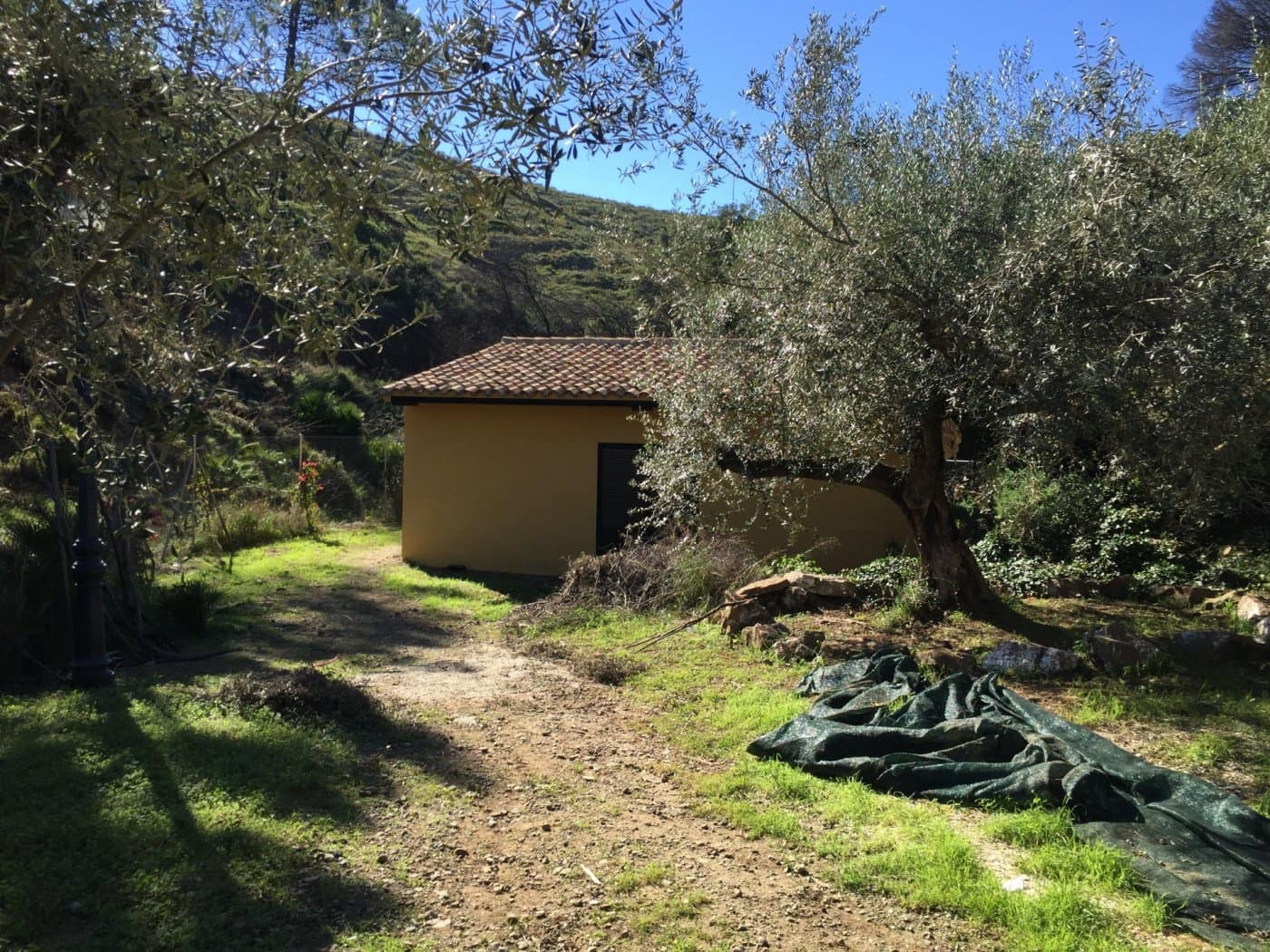 Finca/Casa Rural de 5 habitaciones en Ojen en venta con piscina garaje - 1.500.000 € (Ref: 9449390)
