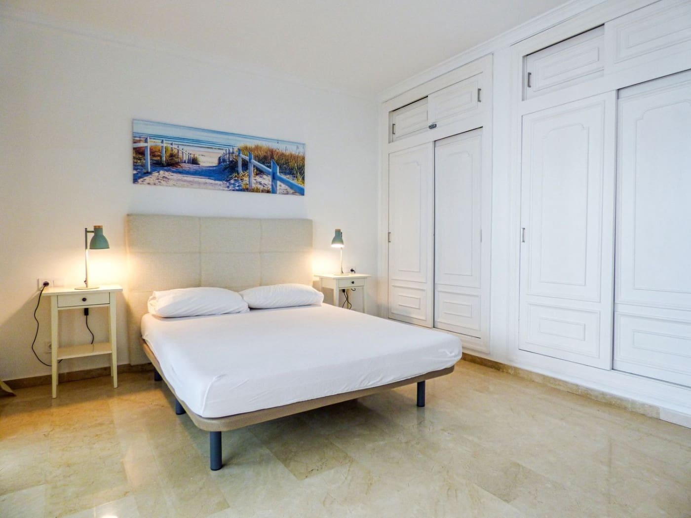 2 bedroom Flat for rent in Marbella with pool garage - € 2,200 (Ref: 9476199)