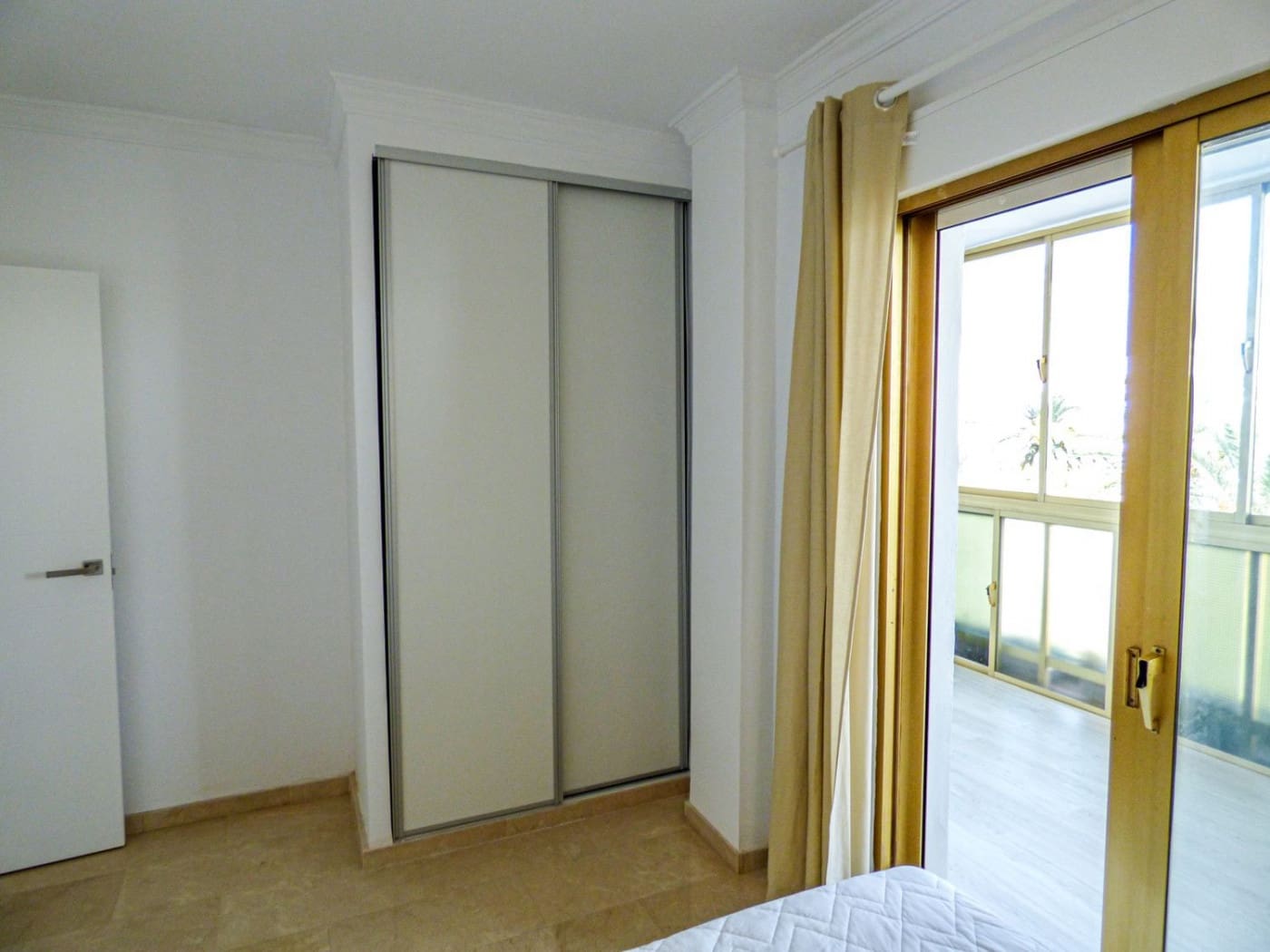 2 bedroom Flat for rent in Marbella with pool garage - € 2,200 (Ref: 9476199)