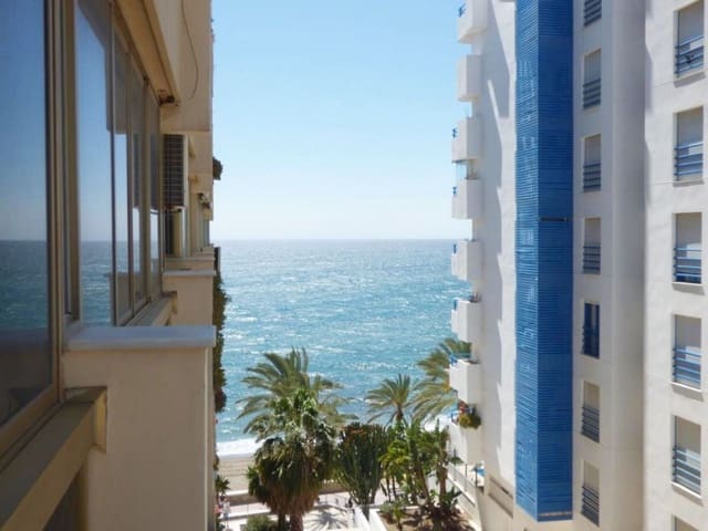 2 quarto Apartamento para arrendar em Playa Bajadilla - Puertos, Marbella com piscina garagem - 2 100 € (Ref: 9476199)