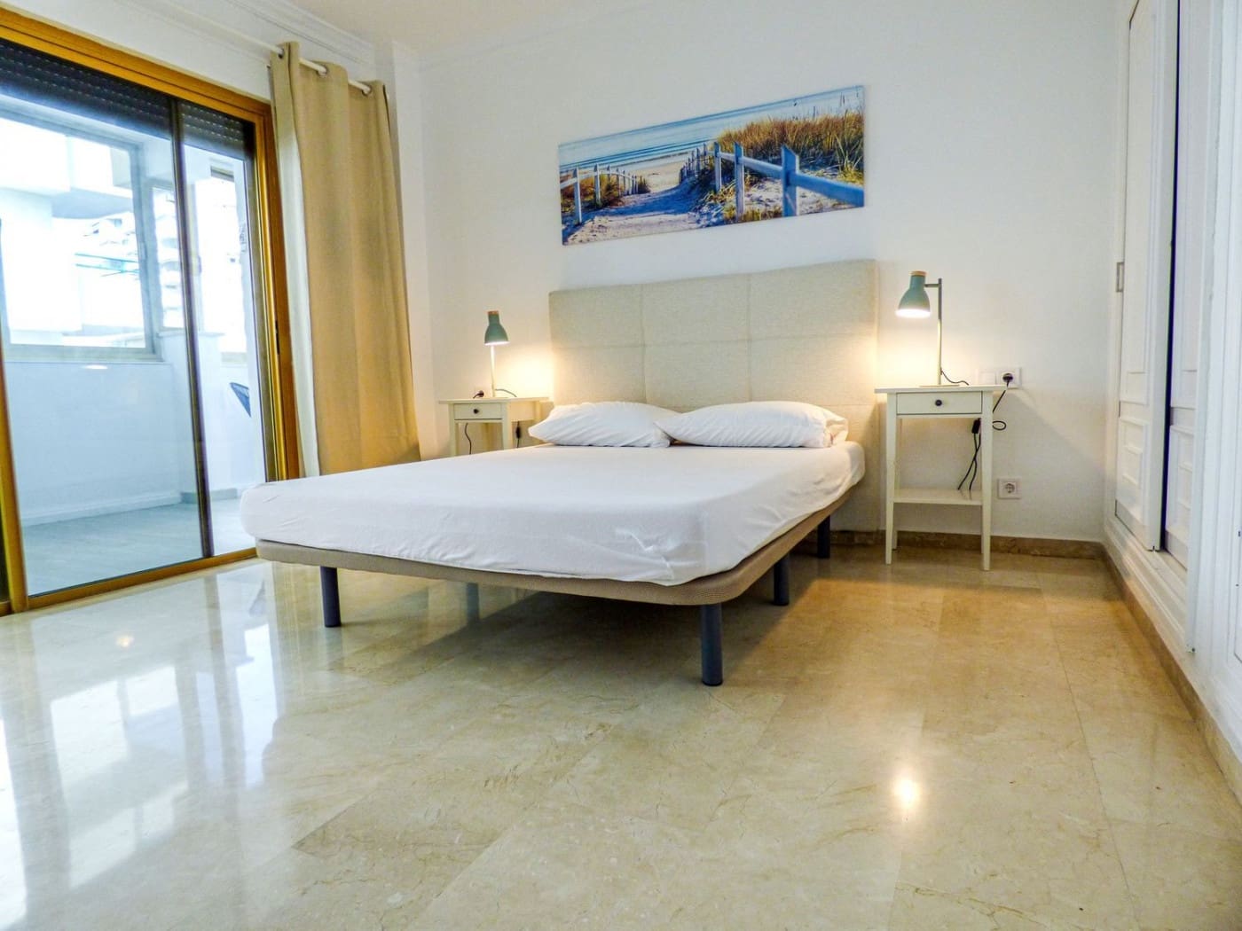 2 bedroom Flat for rent in Marbella with pool garage - € 1,950 (Ref: 9476199)