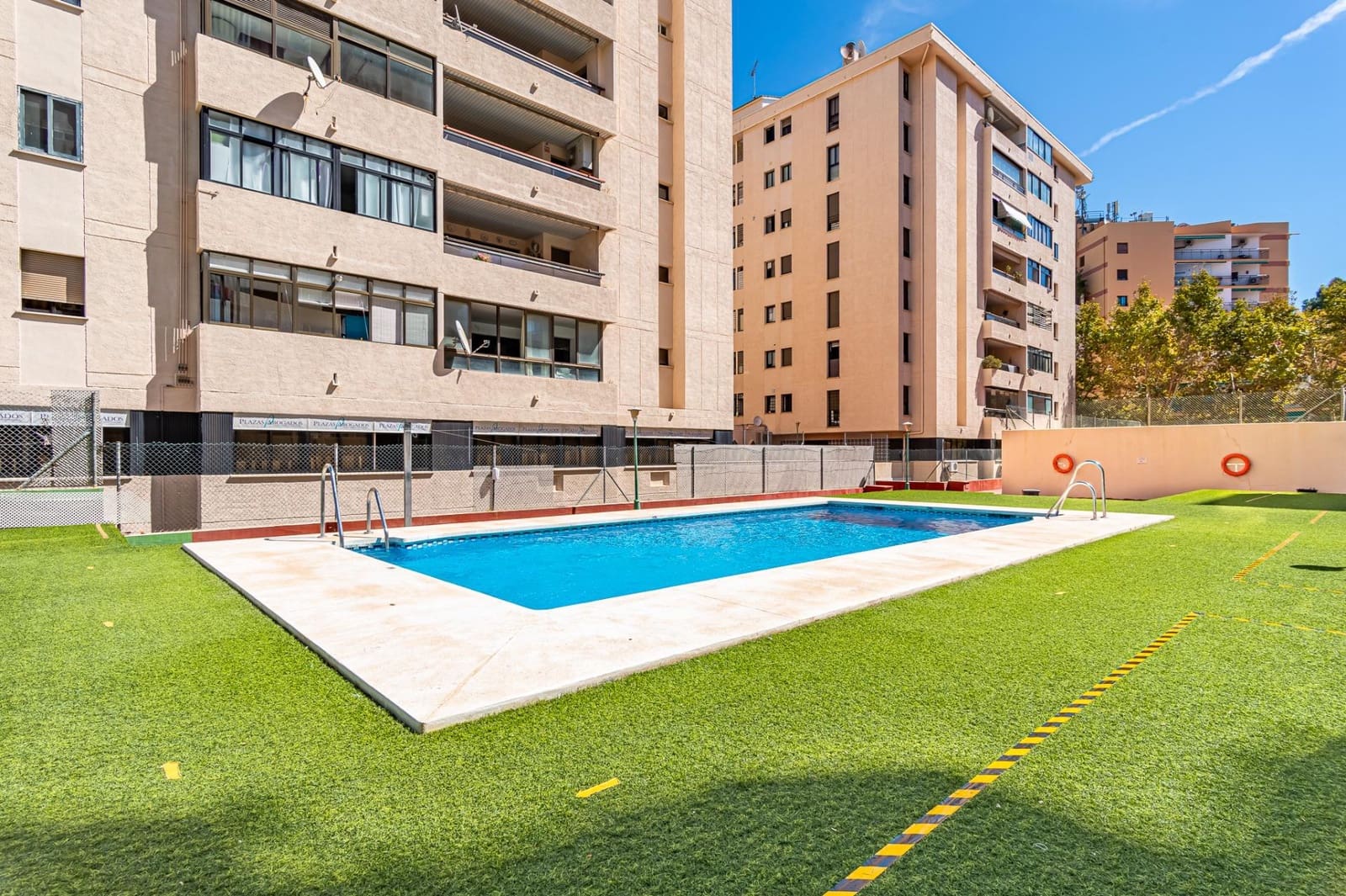 4 slaapkamer Flat te koop in Marbella met zwembad garage - € 1.200.000 (Ref: 9599619)