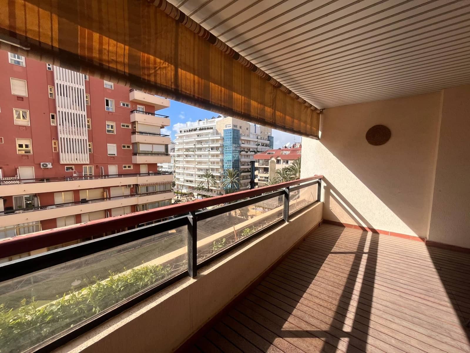 4 slaapkamer Flat te koop in Marbella met zwembad garage - € 1.200.000 (Ref: 9599619)