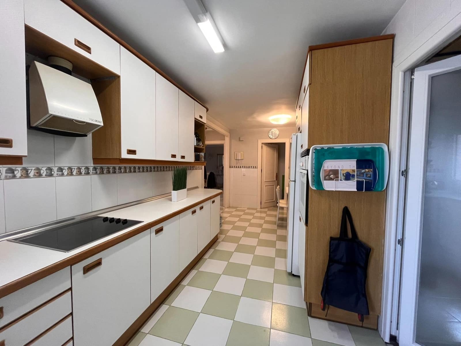 4 slaapkamer Flat te koop in Marbella met zwembad garage - € 1.200.000 (Ref: 9599619)