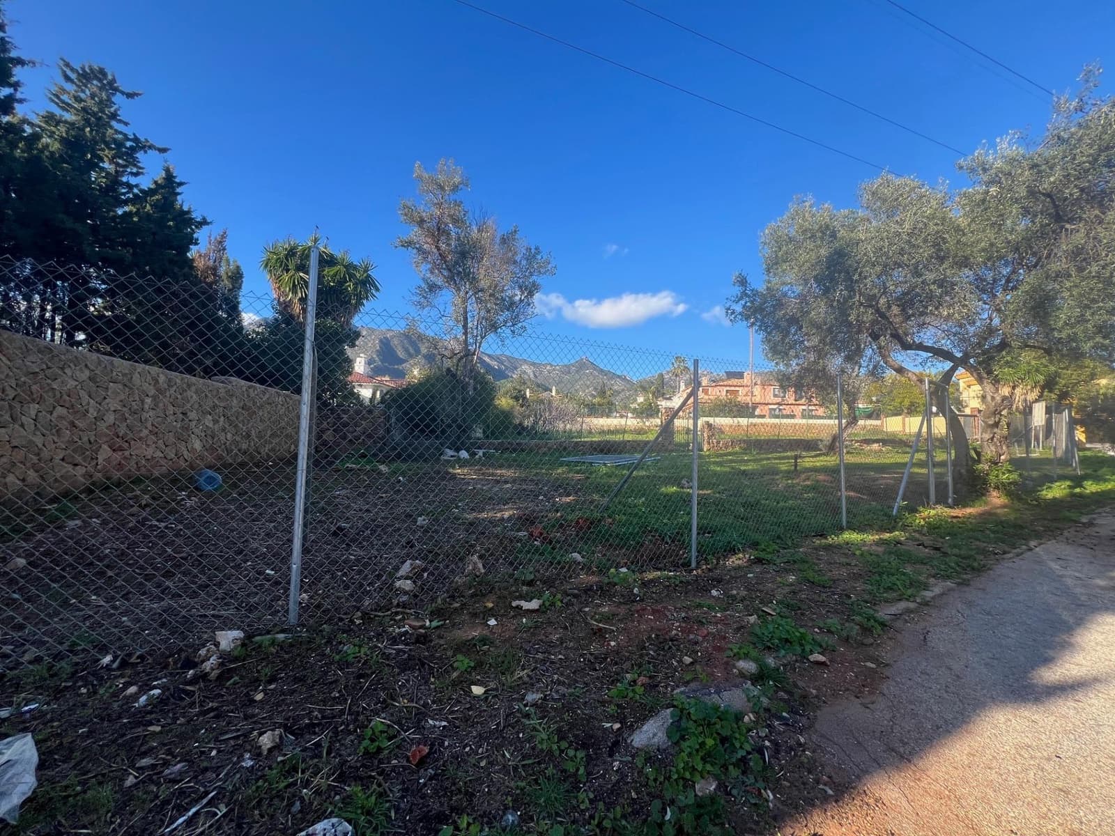 Undeveloped Land for sale in Marbella - € 250,000 (Ref: 9599620)